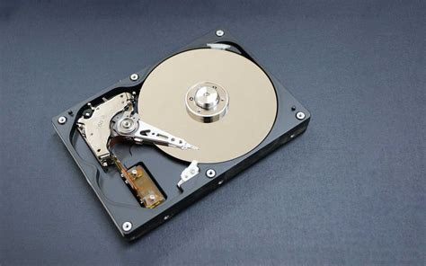 How to Test Hard Drive Speed and Maximize Performance